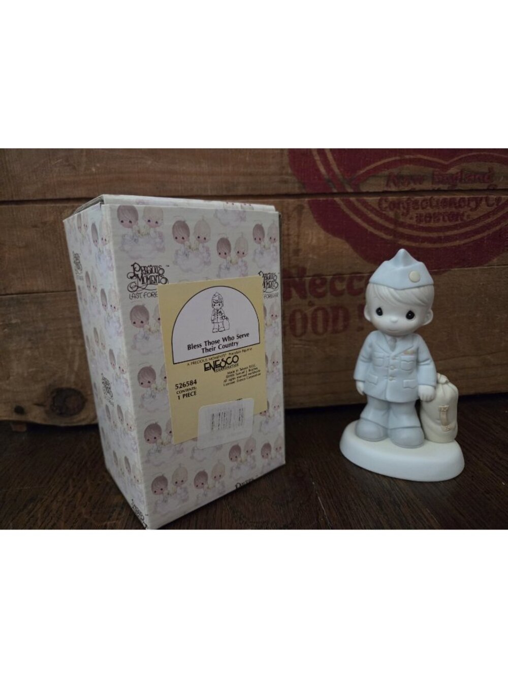 Precious Moments "Bless Those Who Serve Their Country" 1991 Figurine ~ #526576